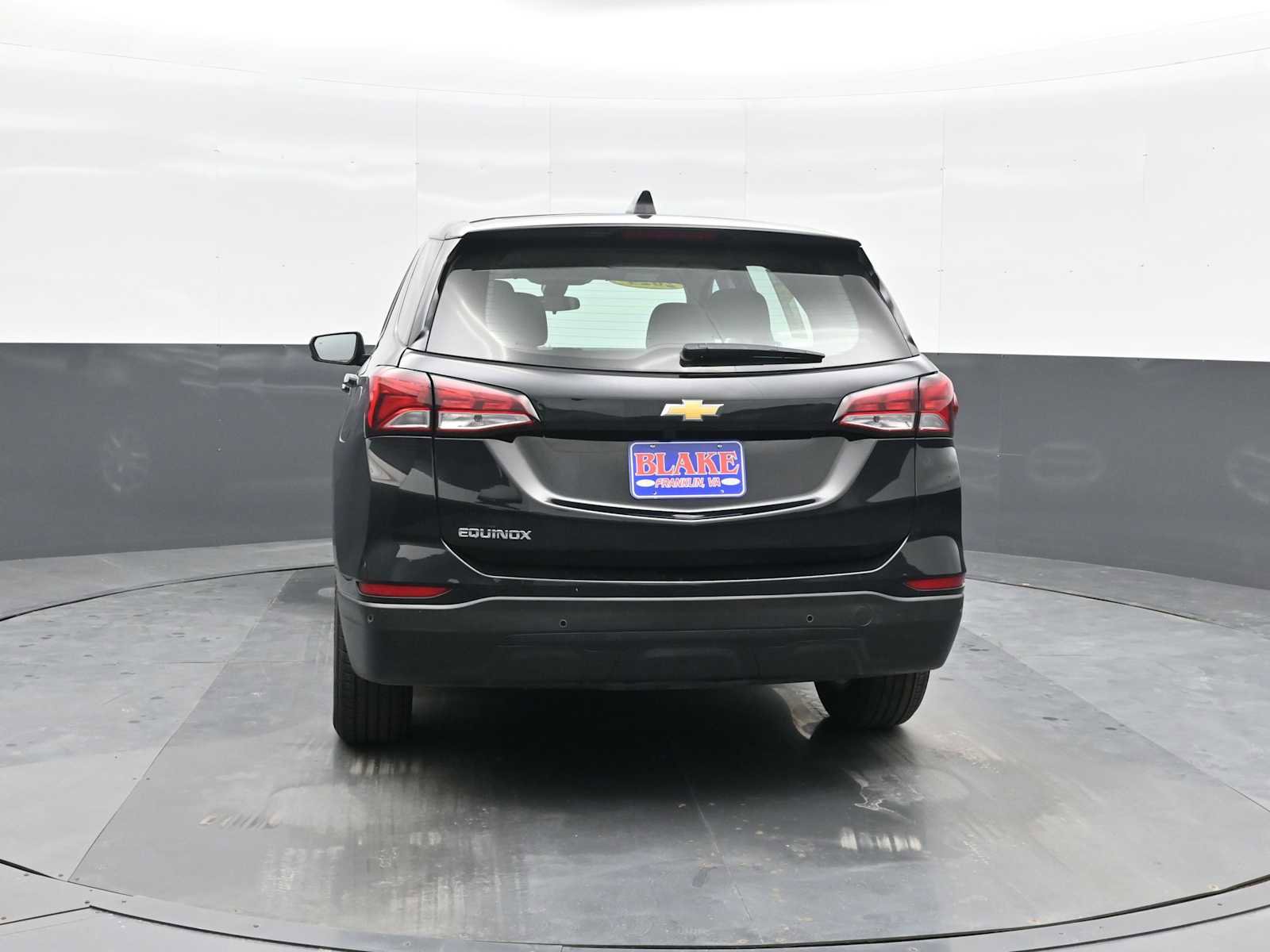 Used 2024 Chevrolet Equinox LS w/ Driver Confidence II Package FWD image 7