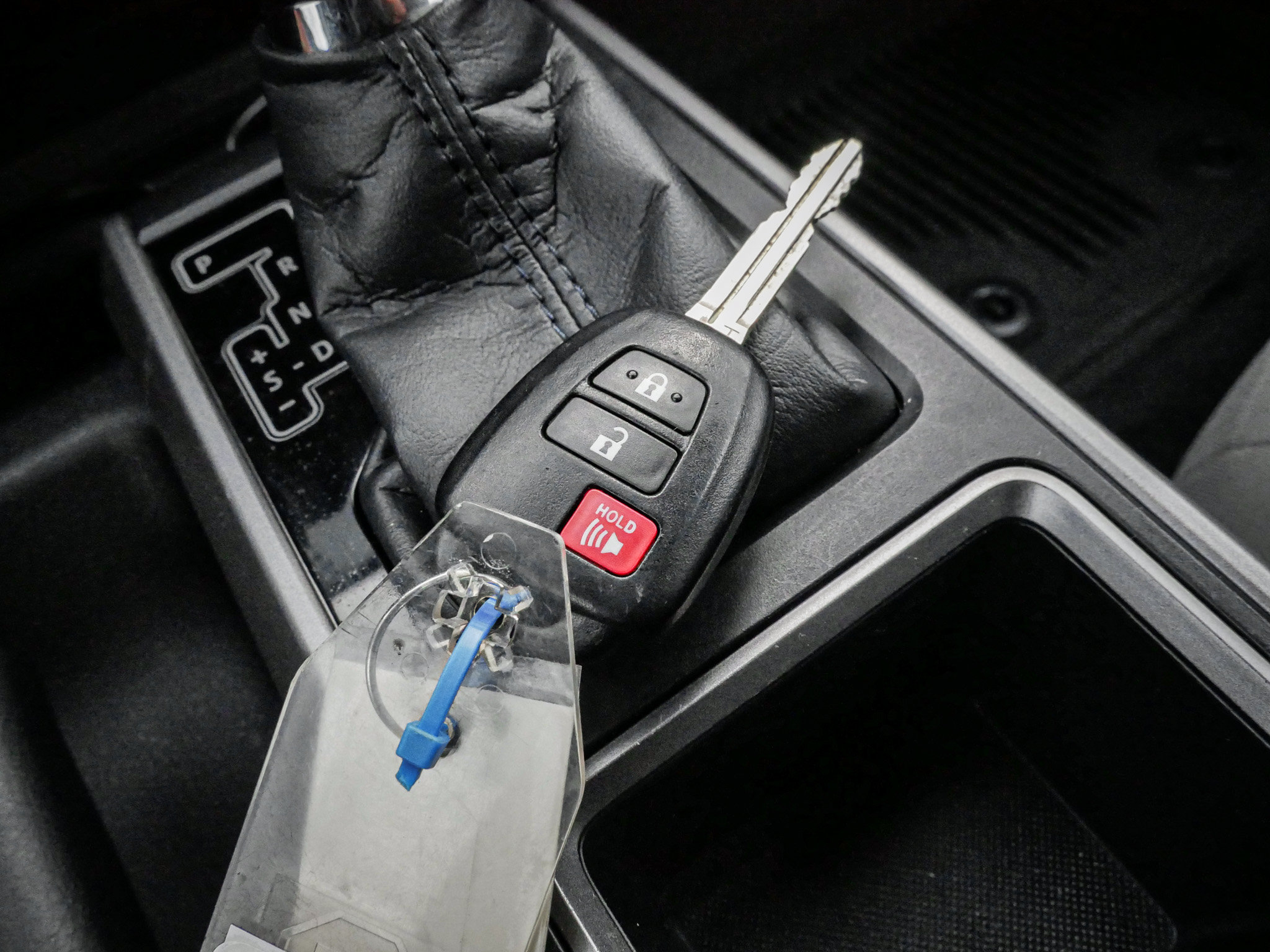Used 2021 Toyota Tacoma SR5 RWD image 34