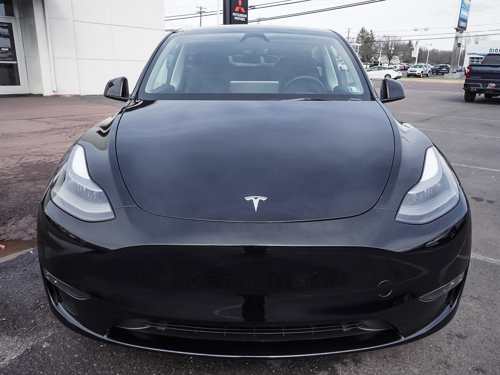 Used 2024 Tesla Model Y Long Range image 2