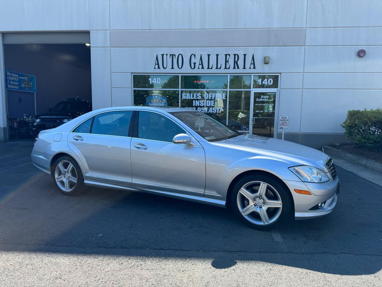 Used 2009 Mercedes-Benz S 550 4MATIC image 3