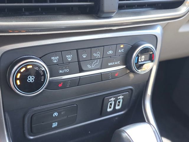 Used 2018 Ford EcoSport SE FWD image 21