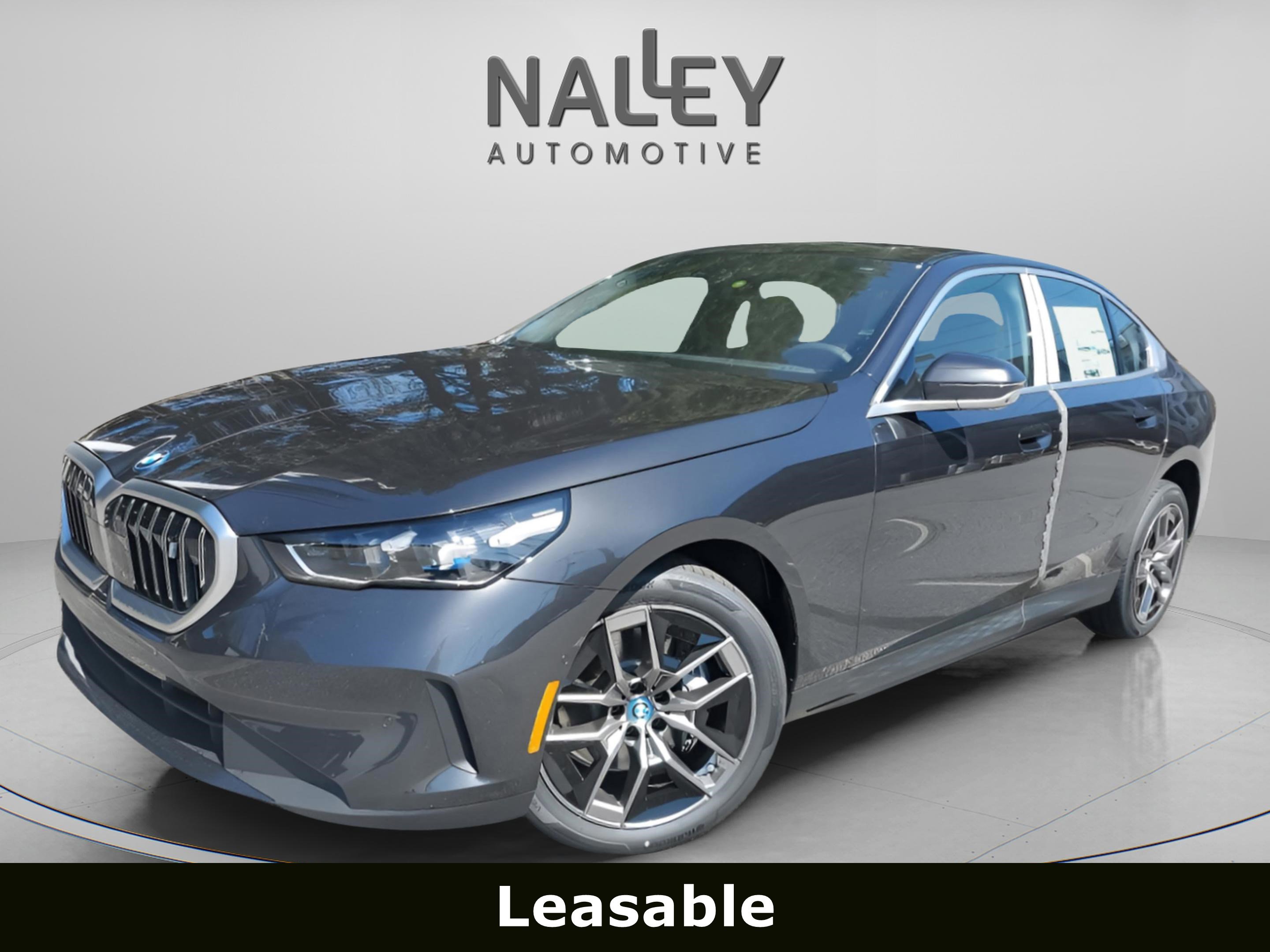 Used 2025 BMW i5 eDrive40i w/ Premium Package image 1