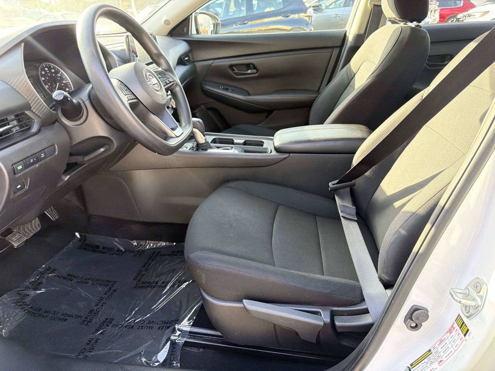 Used 2024 Nissan Sentra S FWD image 27