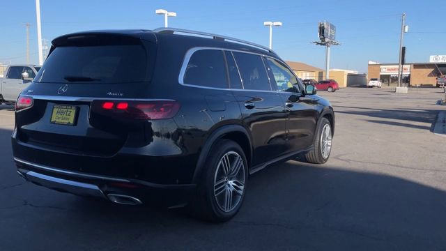 Used 2024 Mercedes-Benz GLS 450 4MATIC image 9