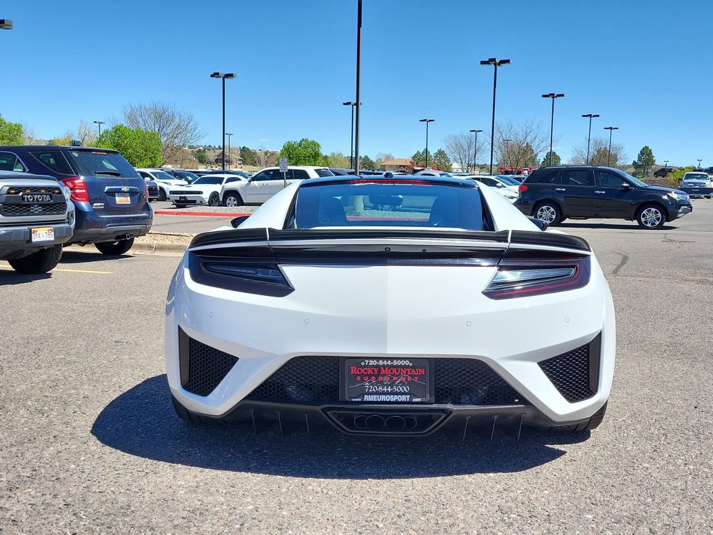 Used 2017 Acura NSX AWD/4WD image 4