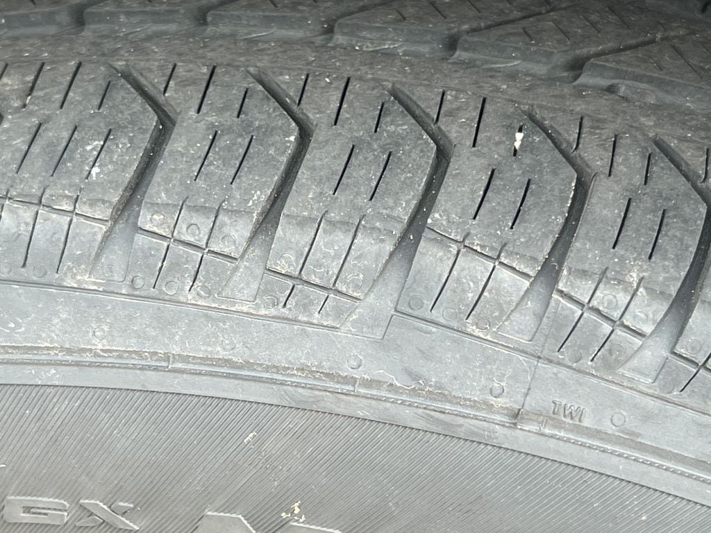 Certified 2023 Mercedes-Benz GLC 300 4MATIC image 9