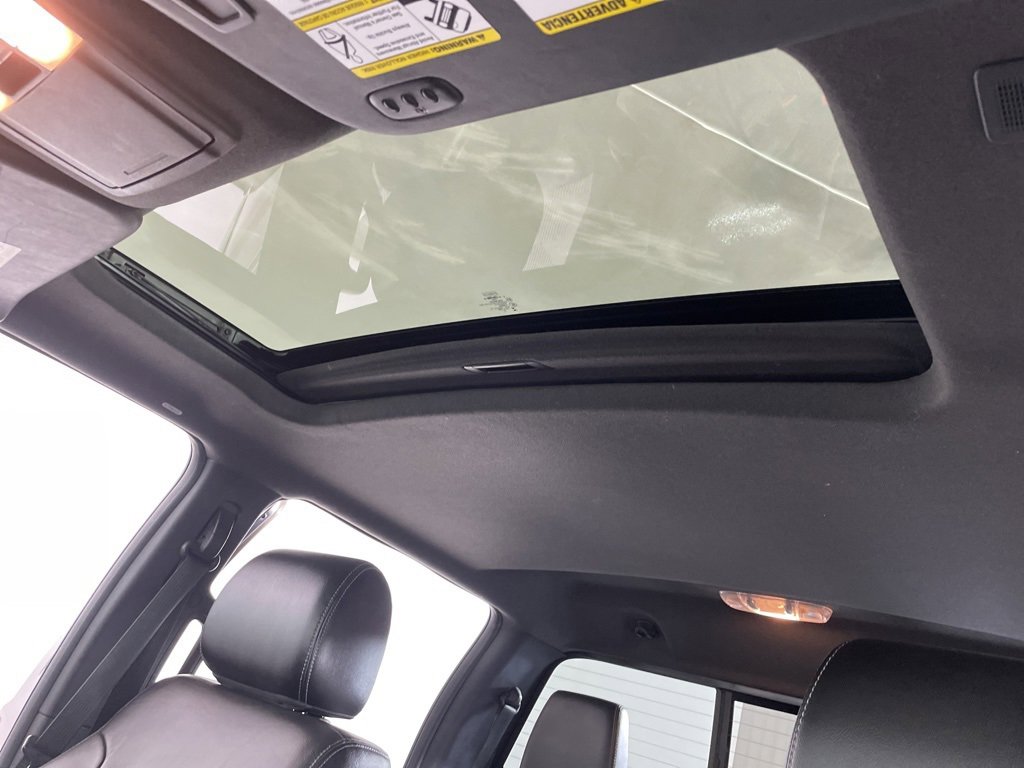 Used 2016 Ford F350 Lariat w/ Lariat Ultimate Package image 19