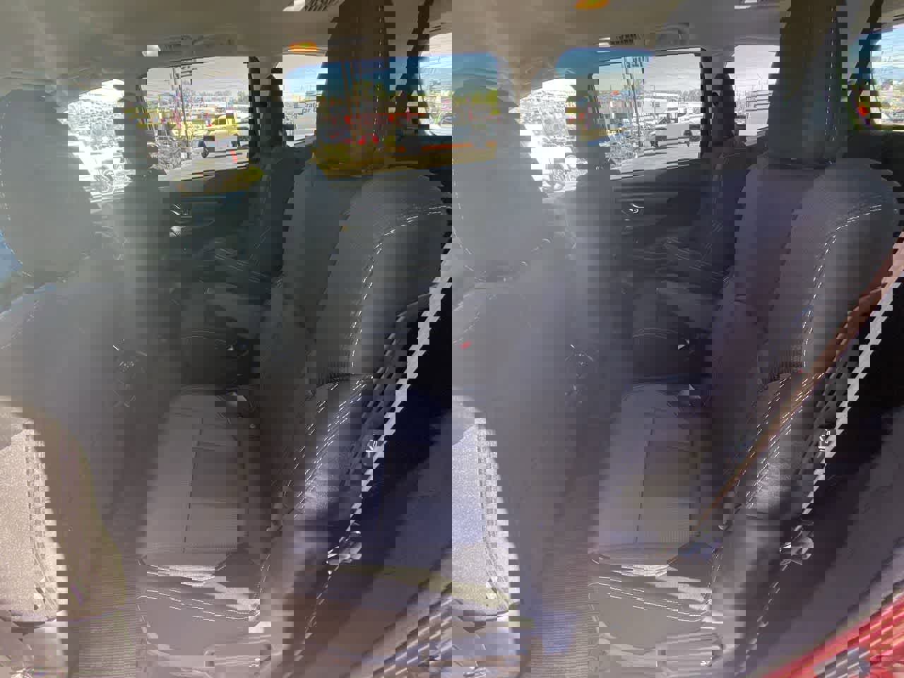 Used 2024 Subaru Ascent Premium w/ Convenience Package image 21