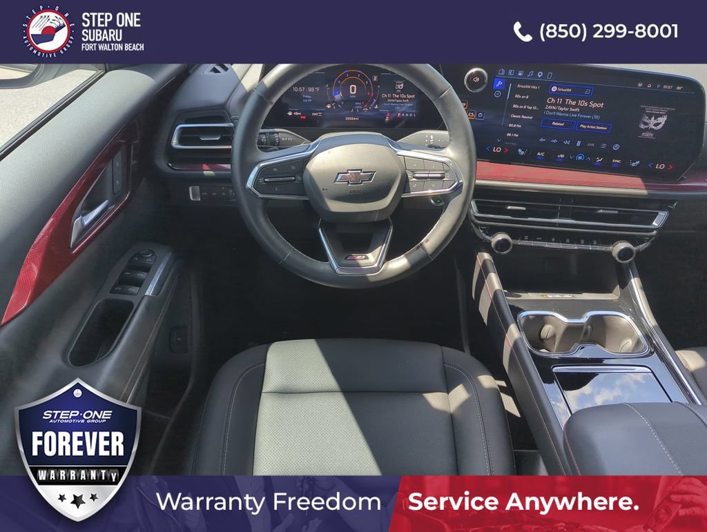 Used 2025 Chevrolet Traverse Z71 w/ Driver Confidence Package AWD/4WD image 14