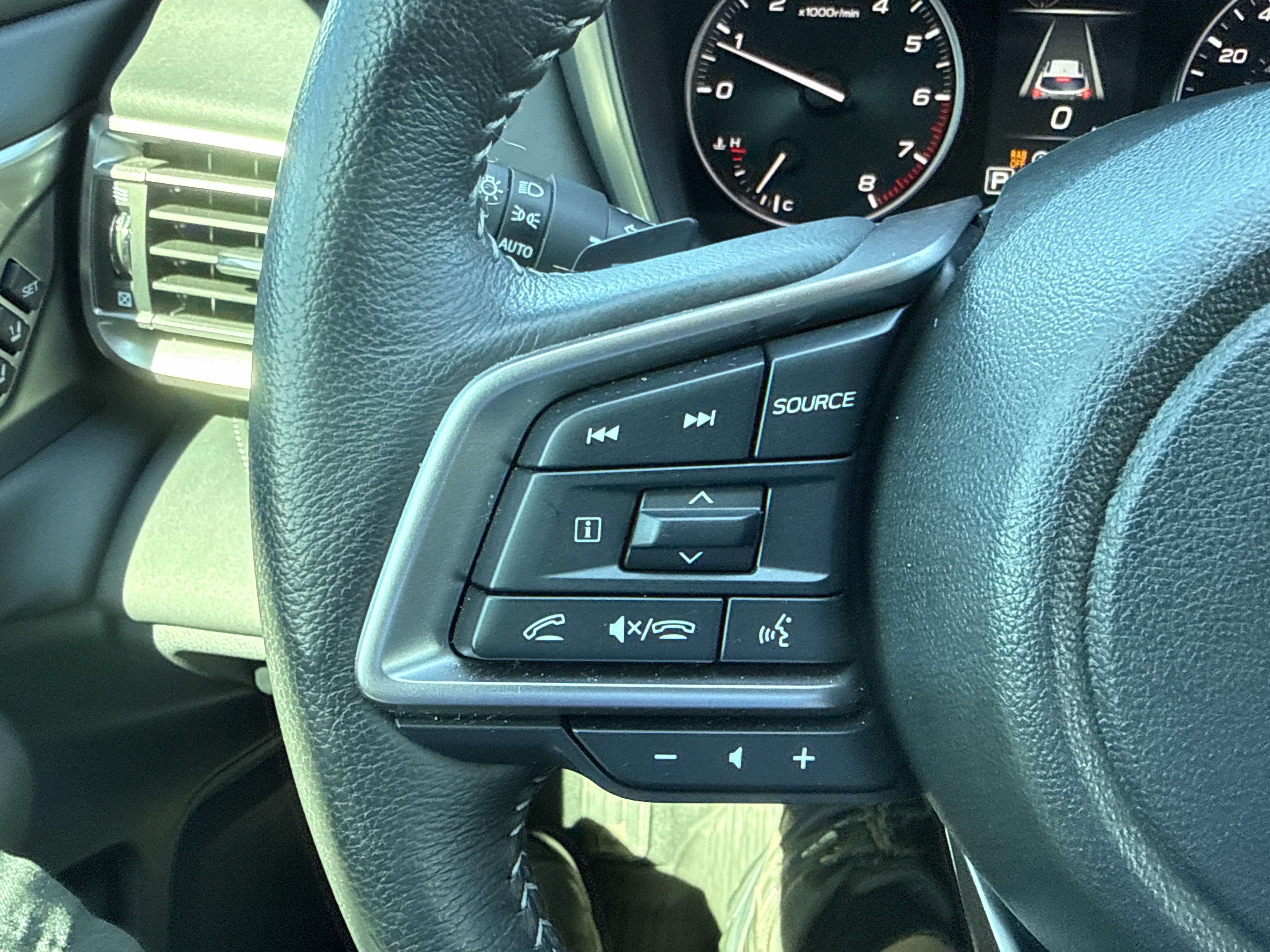 Used 2024 Subaru Outback Limited XT AWD/4WD image 24