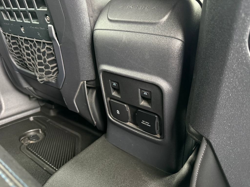 Used 2023 Ford Bronco Black Diamond AWD/4WD image 26