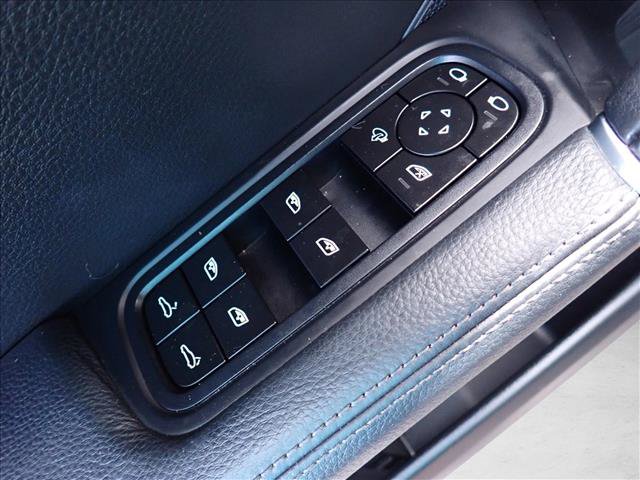 Used 2022 Porsche Cayenne Coupe AWD/4WD image 16