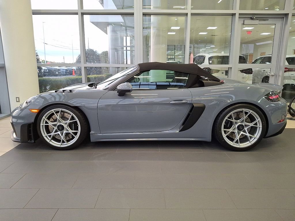 Used 2025 Porsche 718 Boxster Spyder RS w/ Light Design Package RWD image 7
