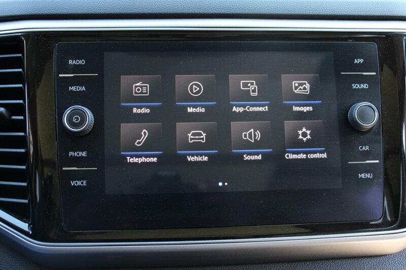 Used 2018 Volkswagen Atlas SEL AWD/4WD image 10