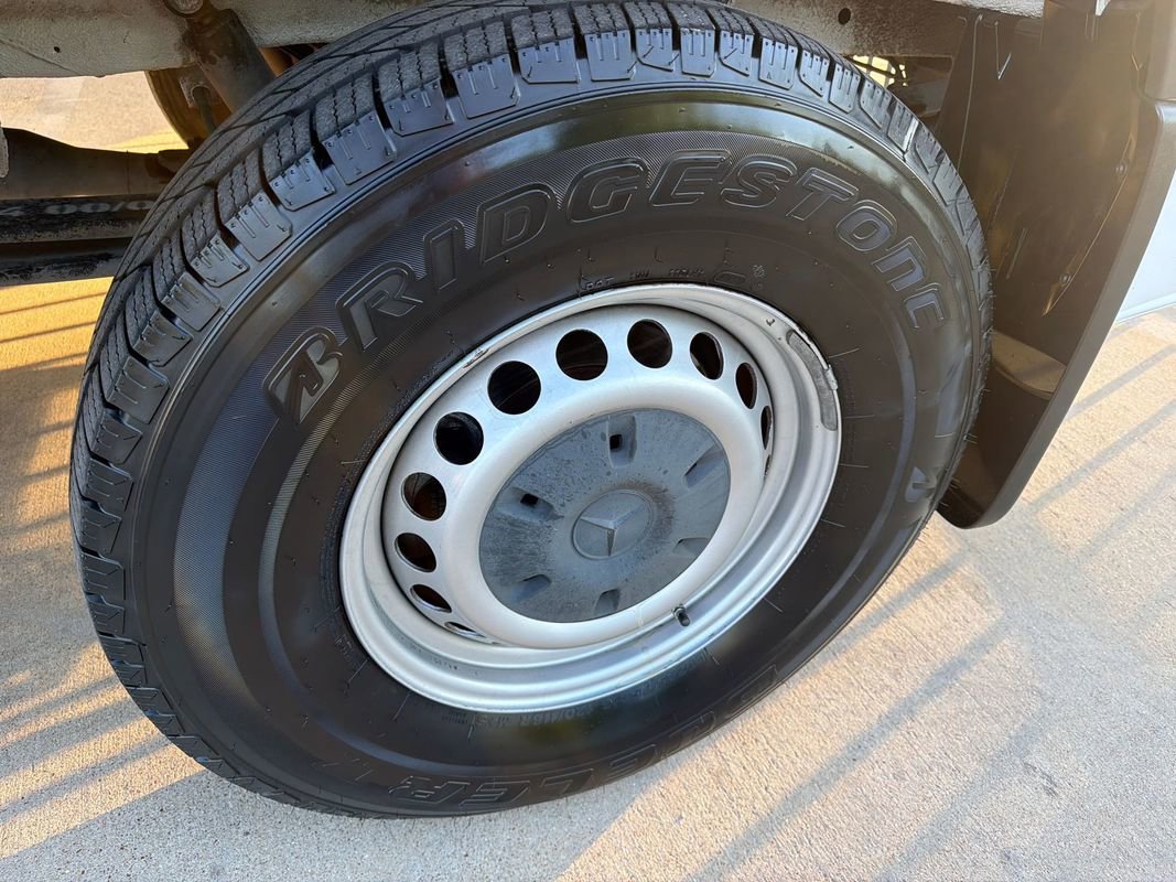 Used 2020 Mercedes-Benz Sprinter 2500 image 49