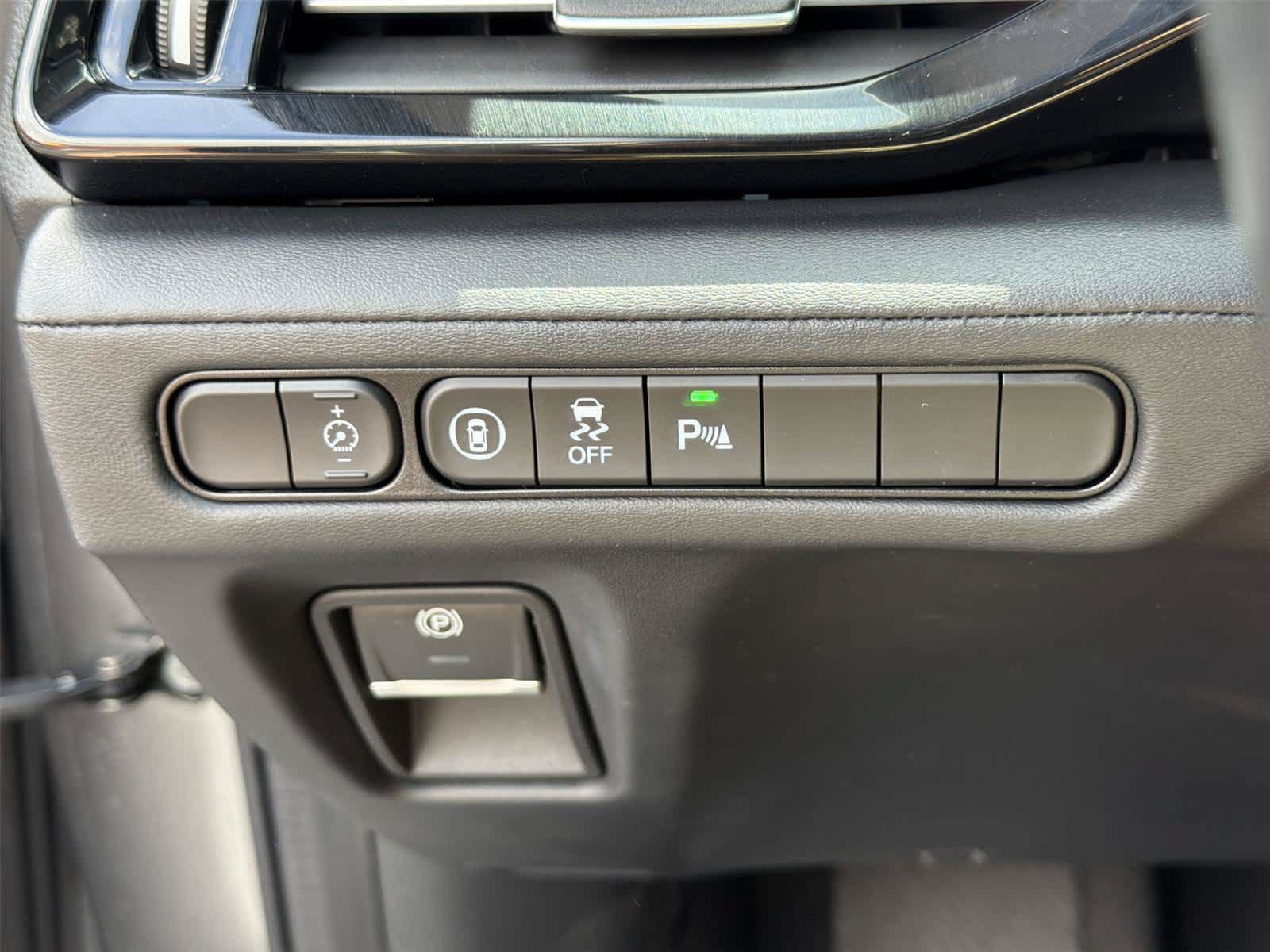 Certified 2023 Acura MDX FWD w/ Technology Package image 39