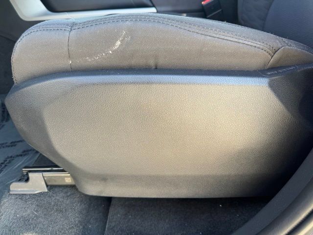 Used 2022 Toyota Tundra SR5 w/ SR5 Convenience Package AWD/4WD image 23