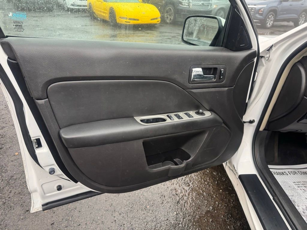 Used 2011 Ford Fusion Hybrid w/ 502A Rapid Spec Order Code image 27