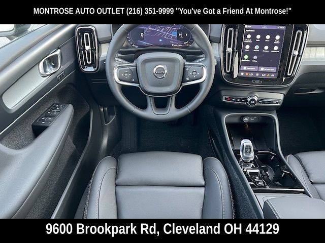 New 2026 Volvo XC40 B5 Plus w/ Protection Package Premier AWD/4WD image 29