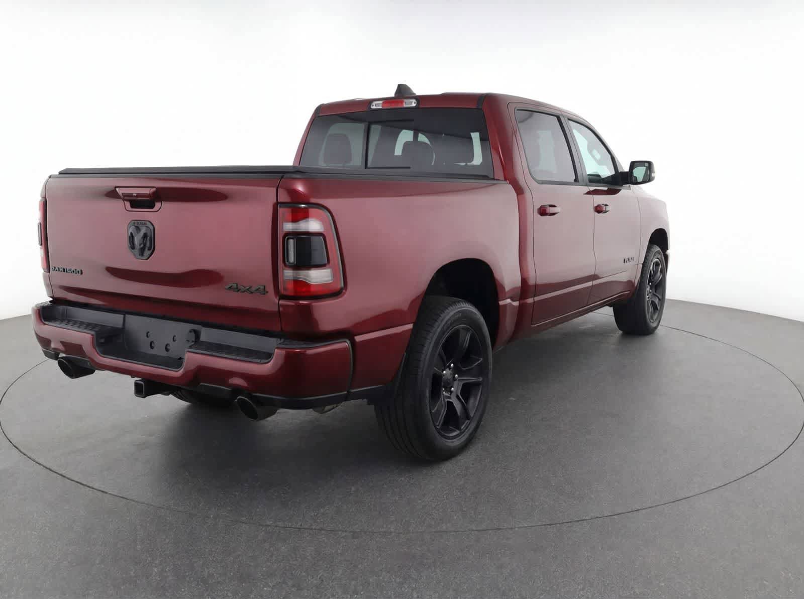 Used 2019 RAM 1500 Sport w/ Leather & Sound Group AWD/4WD image 4