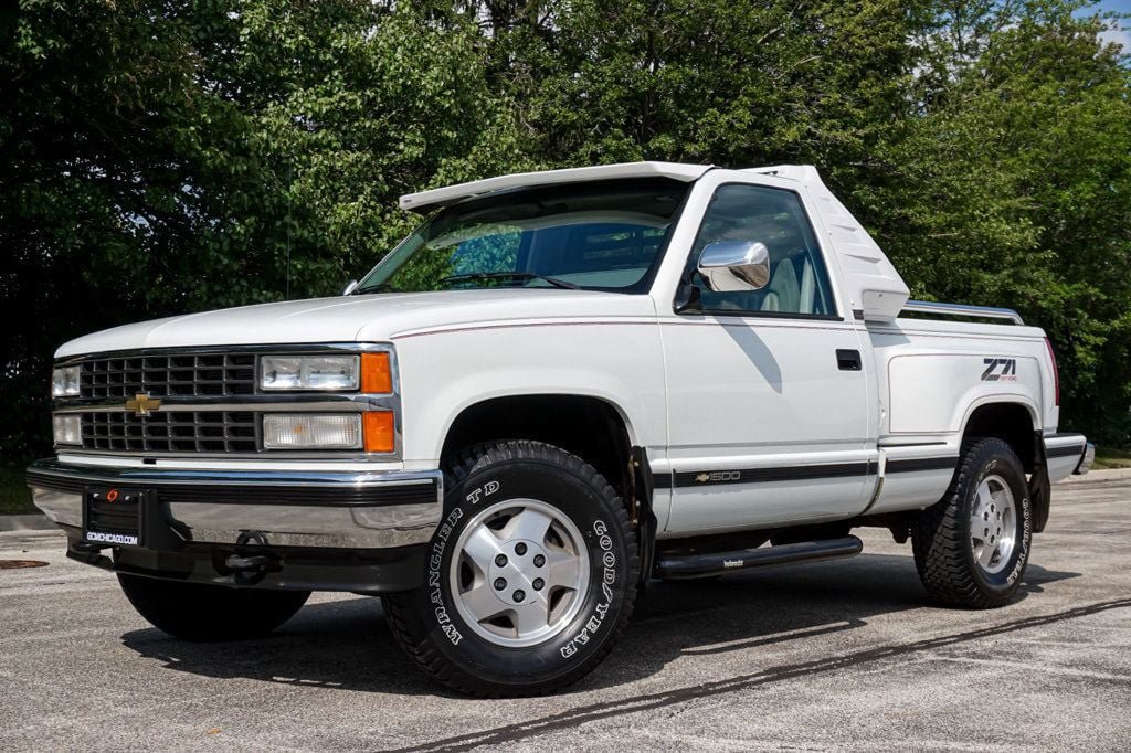 Used 1992 Chevrolet Silverado 1500 4x4 Regular Cab image 1