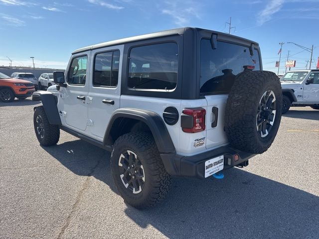 New 2025 Jeep Wrangler Unlimited Rubicon 4xe w/ Technology Group AWD/4WD image 4