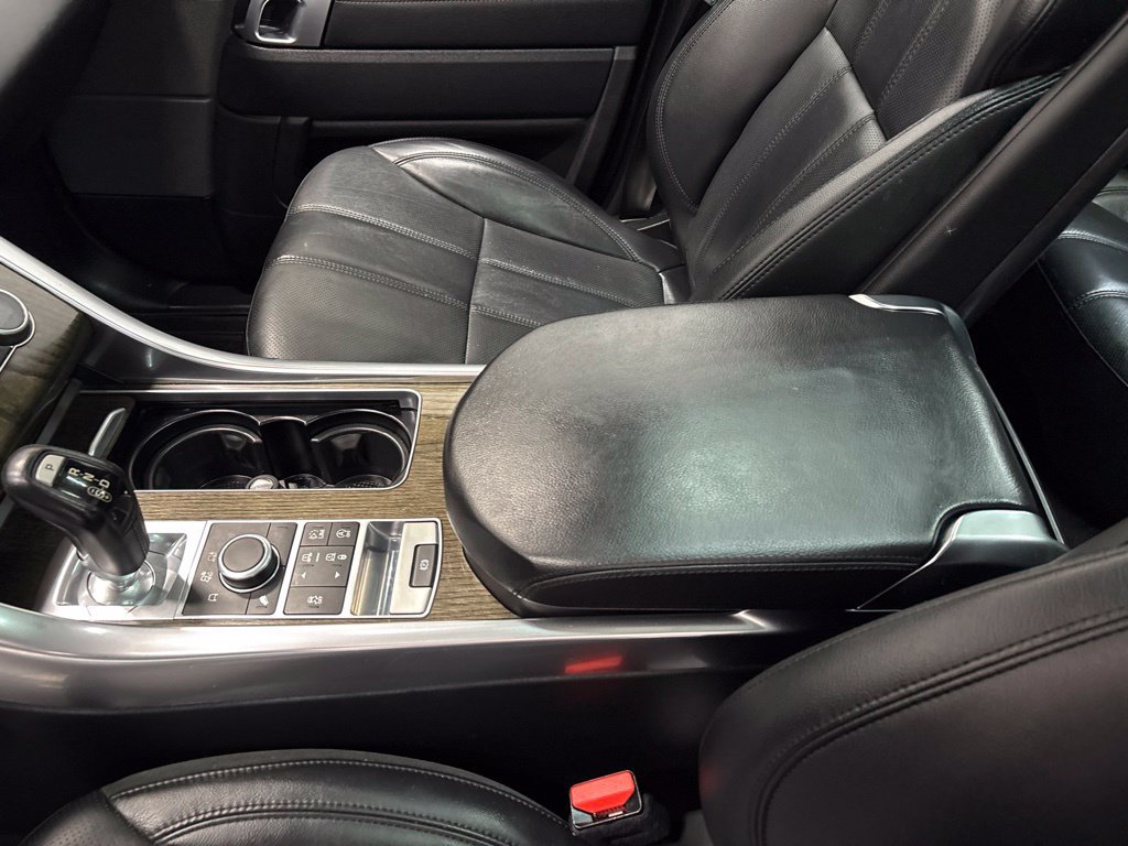 Used 2017 Land Rover Range Rover Sport SE AWD/4WD image 15
