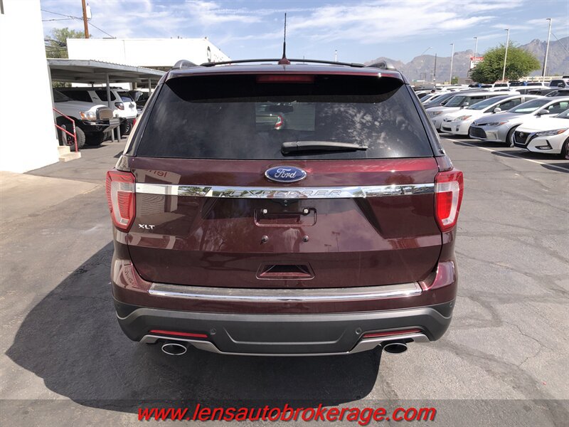 Used 2018 Ford Explorer XLT w/ Equipment Group 201A FWD image 7