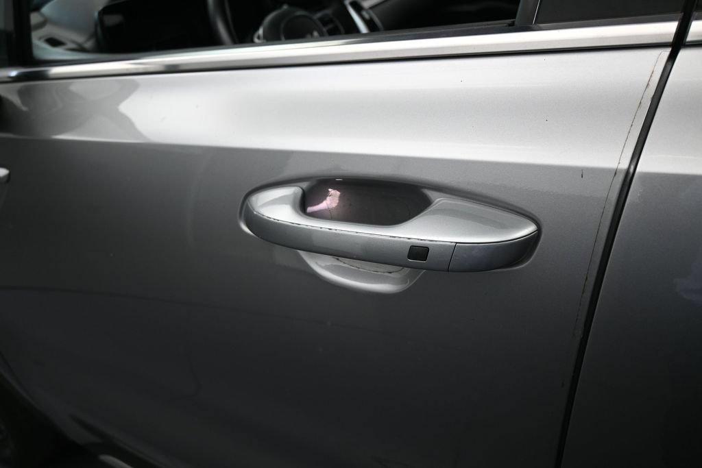 Used 2023 Kia Sorento EX w/ Panoramic Sunroof Package FWD image 36