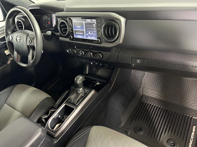 Used 2020 Toyota Tacoma TRD Off-Road image 38