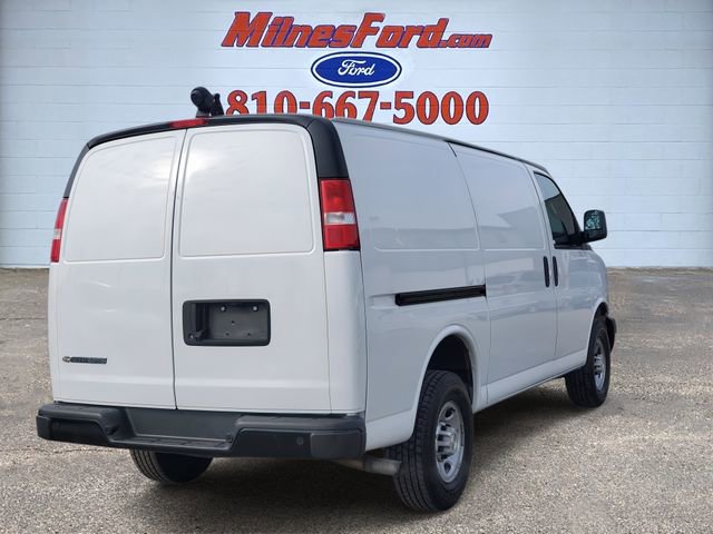 Used 2022 Chevrolet Express 2500 Work Van w/ Driver Convenience Package image 3