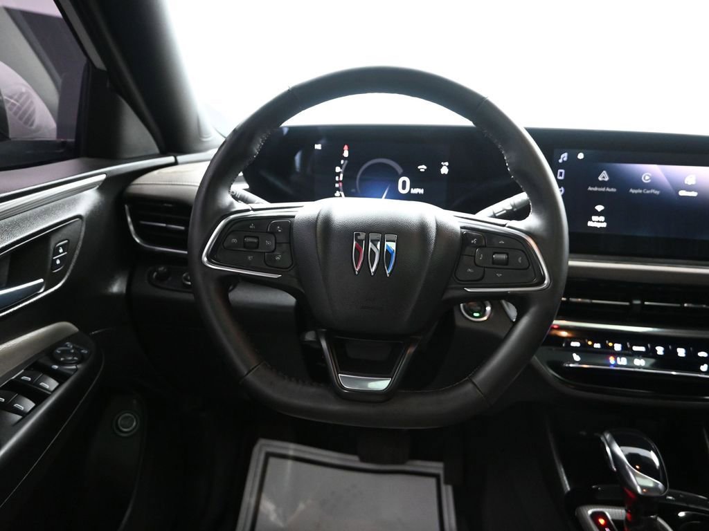 Used 2024 Buick Envista Avenir image 31