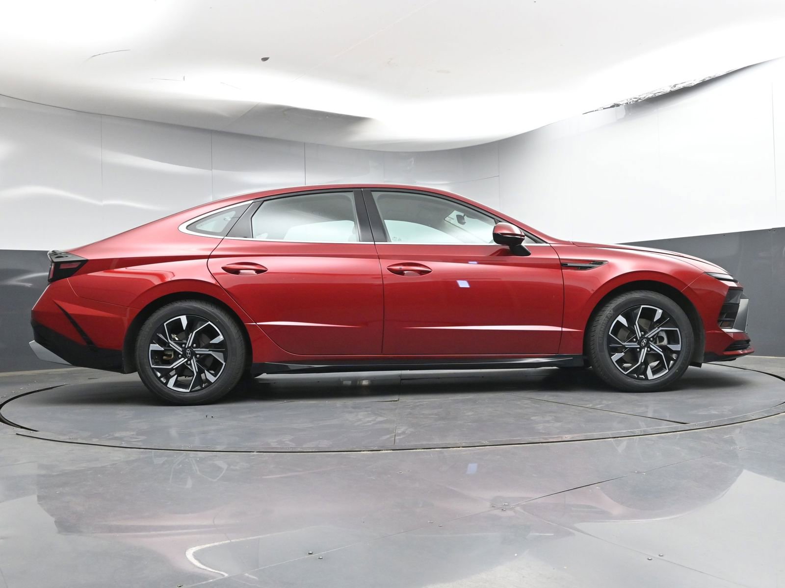 Used 2025 Hyundai Sonata SEL image 23