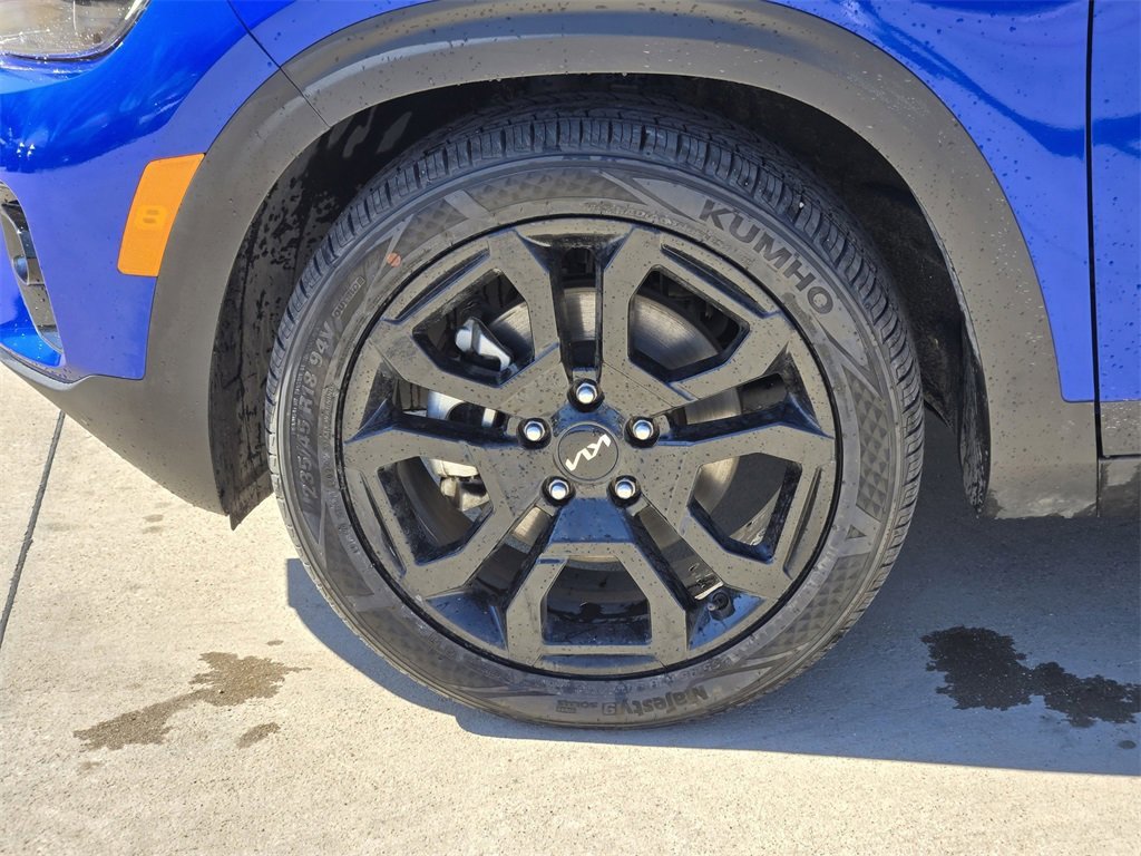 Certified 2024 Kia Seltos X-Line image 17