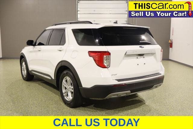 Used 2023 Ford Explorer XLT w/ Equipment Group 202A RWD image 6