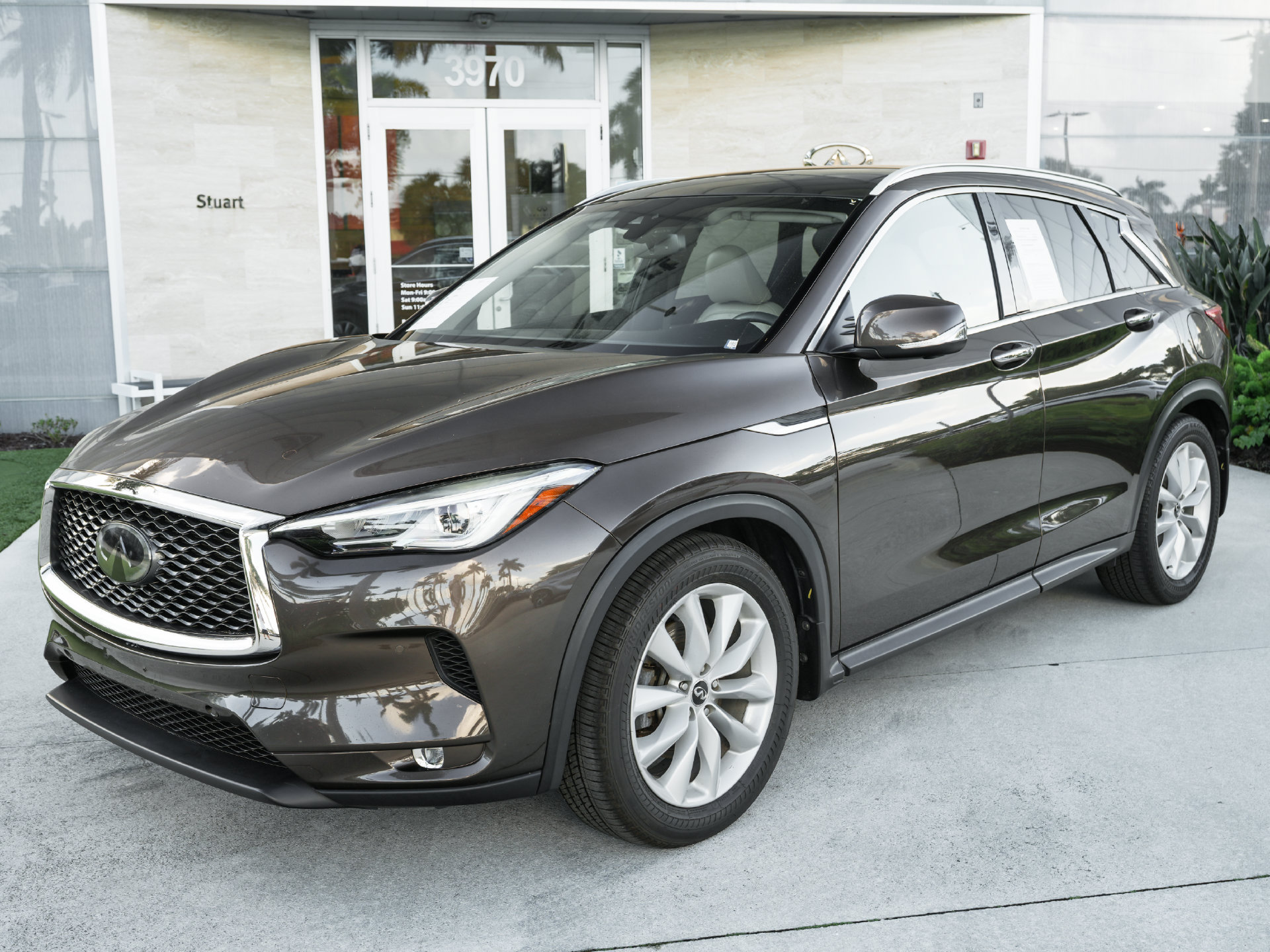 Used 2019 INFINITI QX50 Essential w/ Premium Audio Package AWD/4WD image 25