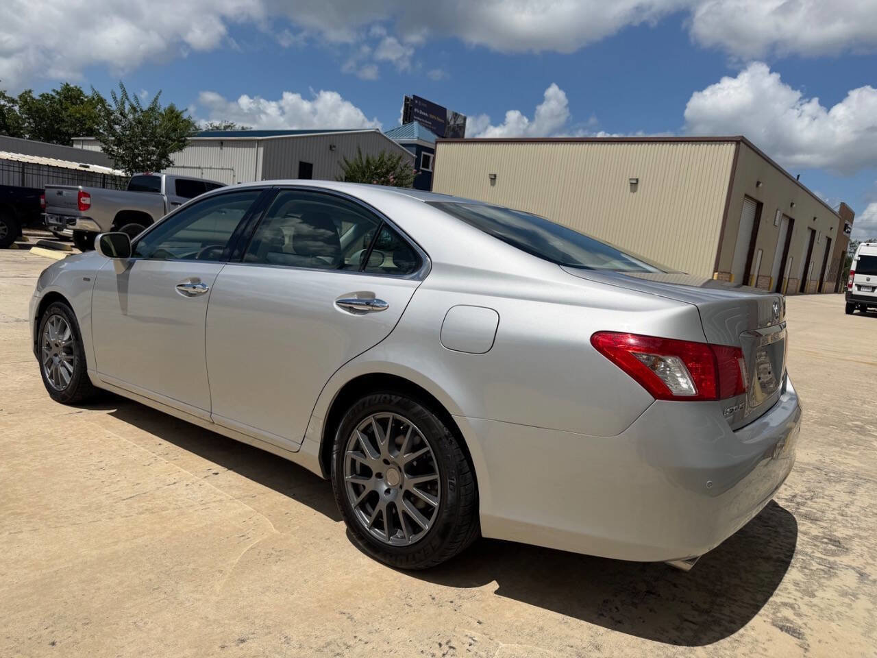 Used 2009 Lexus ES 350 FWD image 8