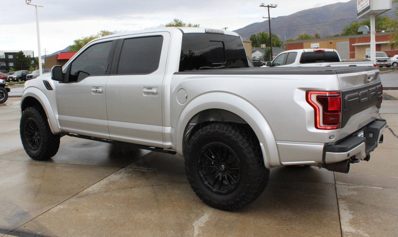 Used 2019 Ford F150 Raptor w/ Equipment Group 802A Luxury image 31