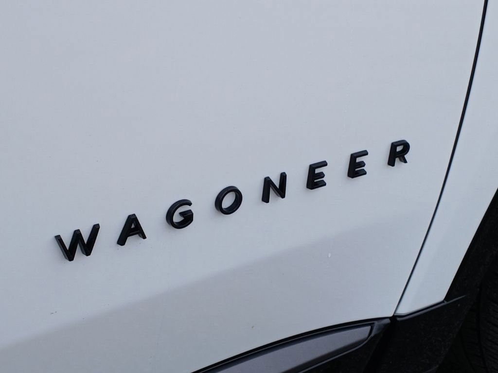 Used 2024 Jeep Wagoneer Launch Edition AWD/4WD image 27