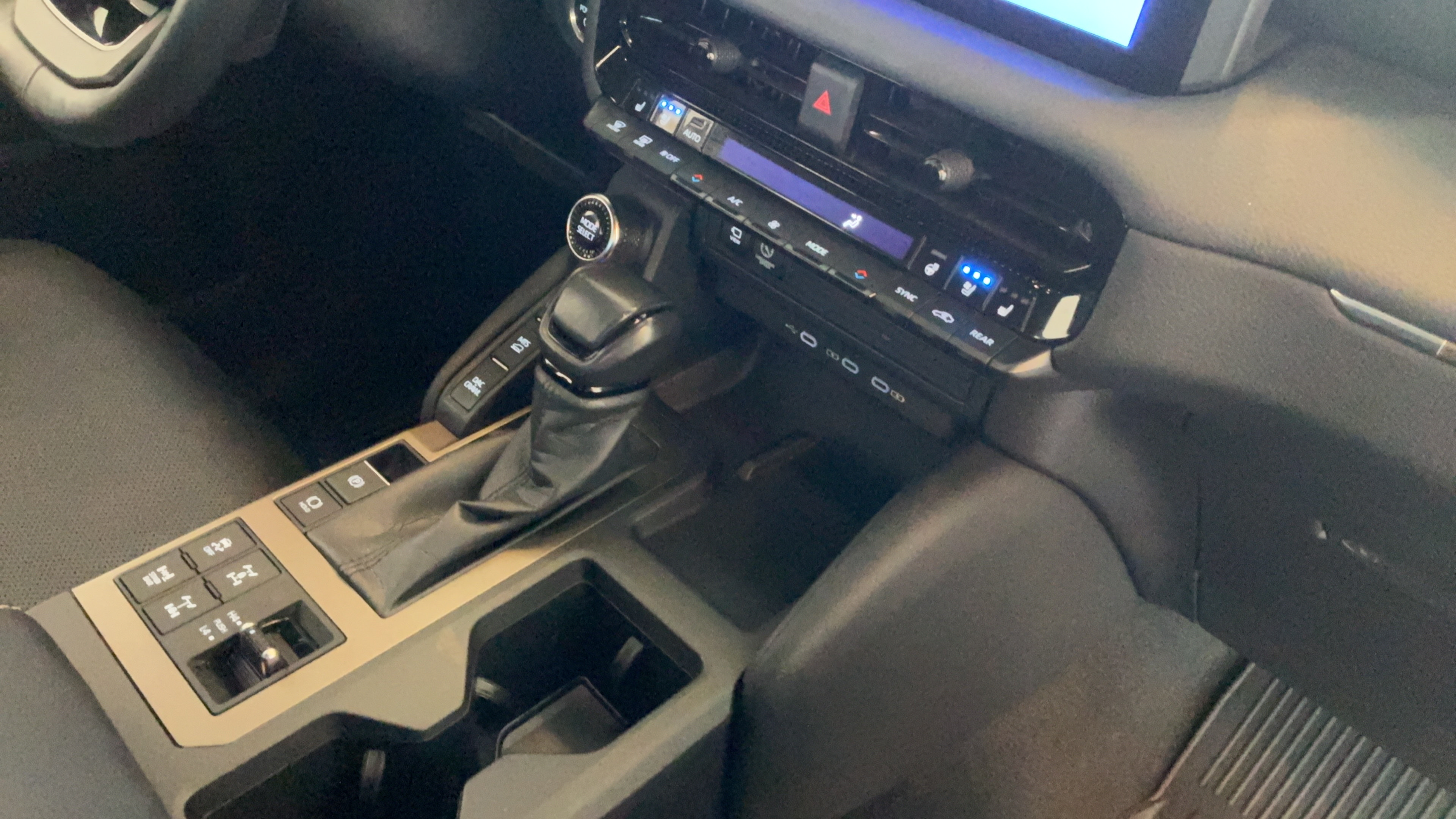 Used 2024 Toyota Land Cruiser AWD/4WD image 57