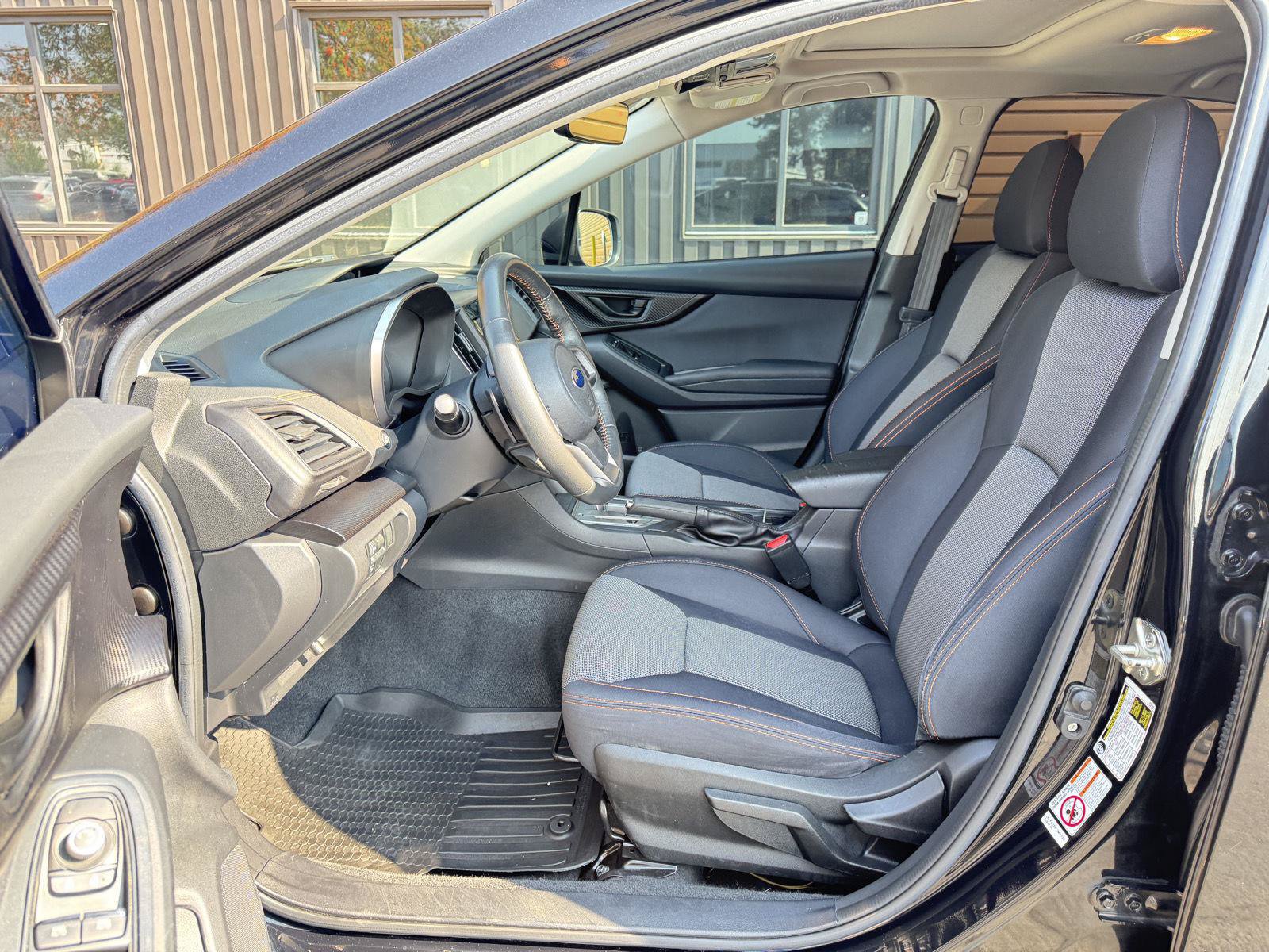 Used 2020 Subaru Crosstrek 2.0i Premium w/ Moonroof Package 1 AWD/4WD image 12