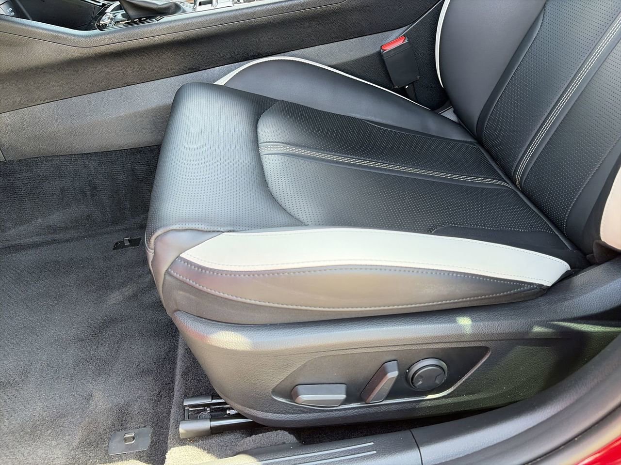 Used 2025 Kia K5 GT-Line AWD/4WD image 19