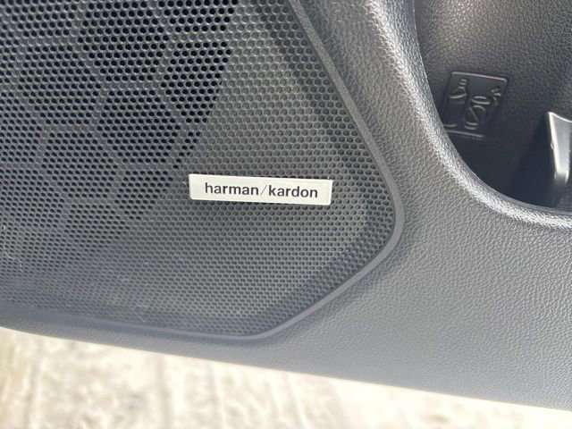 Used 2019 Subaru Outback 2.5i Limited image 4