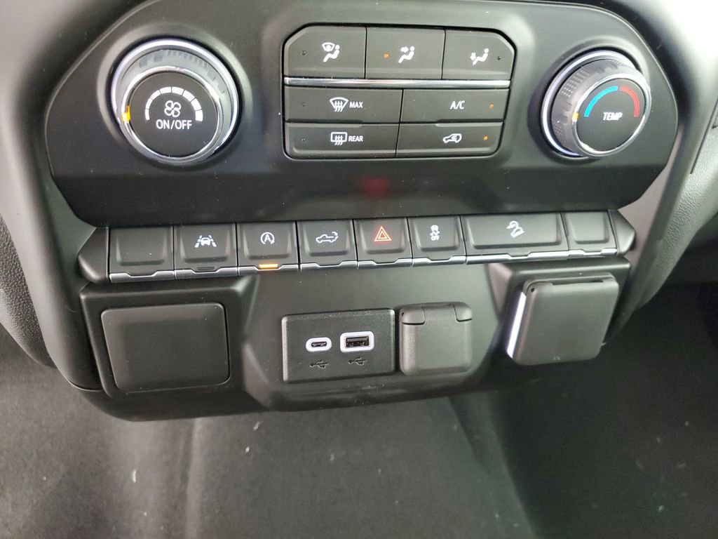New 2026 Chevrolet Silverado 1500 Custom Trail Boss w/ Turbomax Blackout Package AWD/4WD image 21