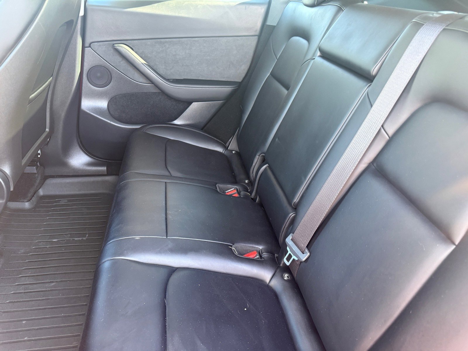 Used 2024 Tesla Model Y 4DR RWD image 21