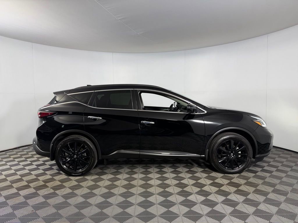 Used 2024 Nissan Murano SV w/ SV Midnight Edition Package image 4