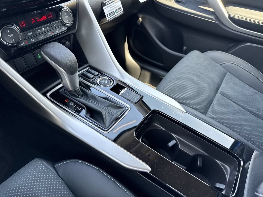 New 2026 Mitsubishi Eclipse Cross SE AWD/4WD image 10