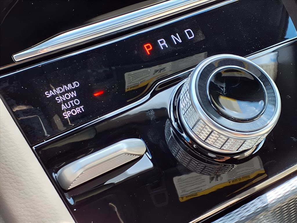 New 2025 Jeep Grand Cherokee L Limited image 15