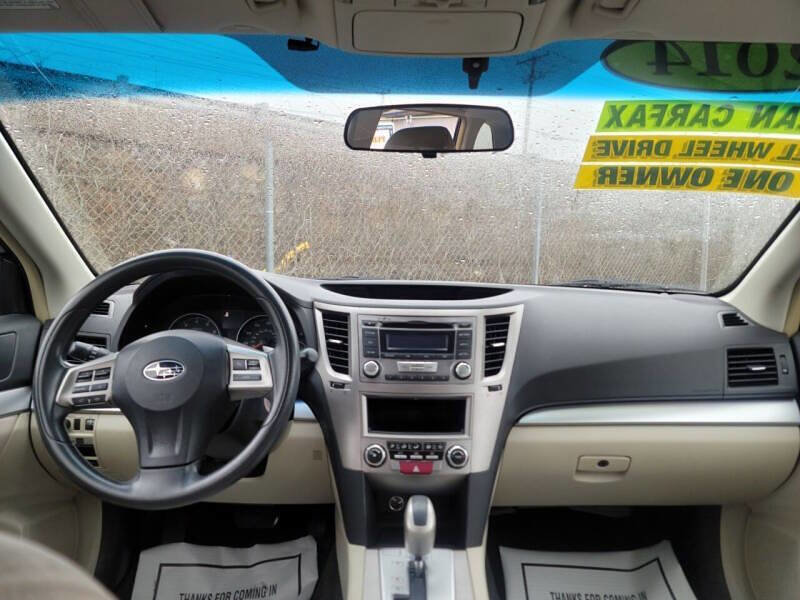 Used 2014 Subaru Outback 2.5i w/ Alloy Wheel Package image 13