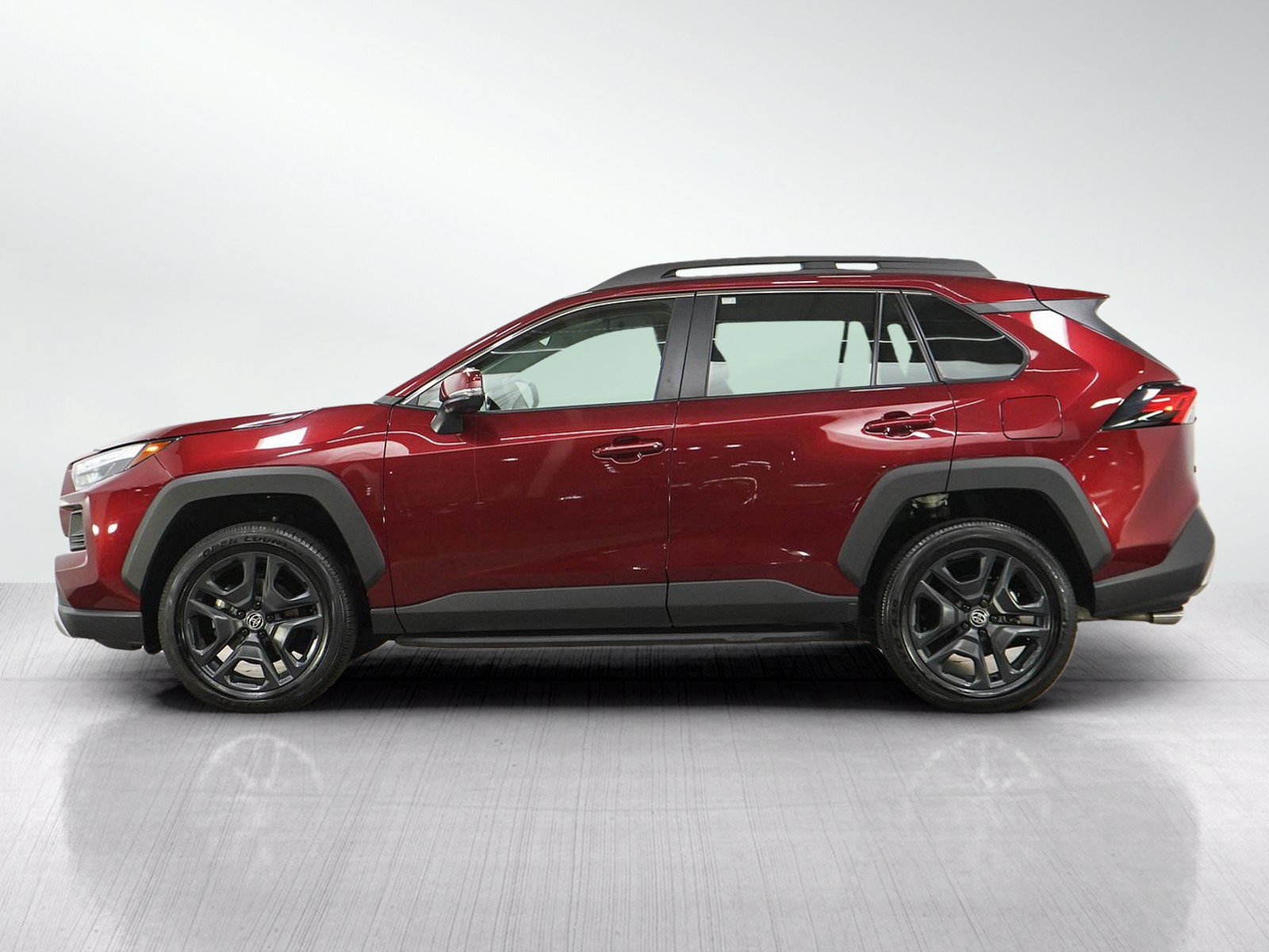 Used 2024 Toyota RAV4 Adventure AWD/4WD image 2